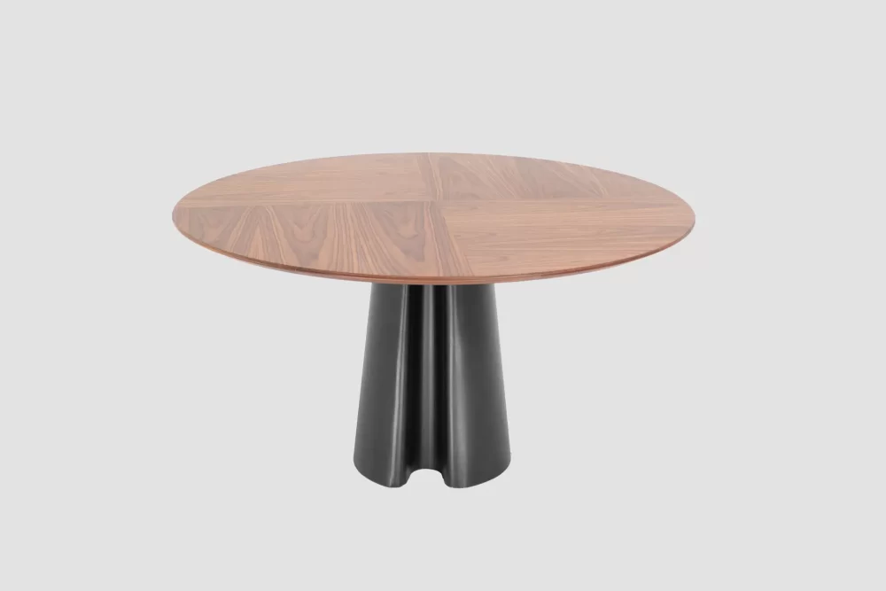 Plutus Round dining table